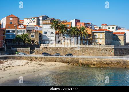 Espagne, Galice, Finisterre (Fisterra), destination finale du pèlerinage à Saint-Jacques-de-Compostelle, plage de Ribeira Banque D'Images