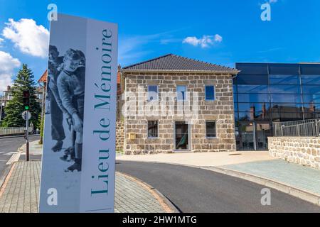 France, haute Loire, le Chambon sur Lignon, site commémoratif ouvert en juin 2013 pour rappeler l'attitude des habitants du Chambon à l'intérieur et autour de la rescousse des Juifs pendant l'occupation Banque D'Images