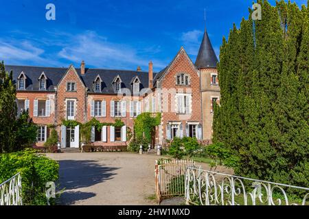 La France, l'Allier, Villeneuve sur Allier, Balaine Arboretum, le château Banque D'Images