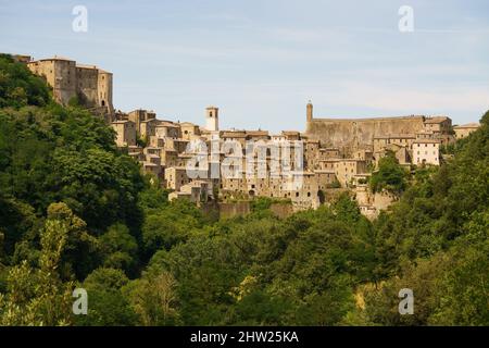 Vieille ville de Sorano au printemps Toscane, Italie Banque D'Images