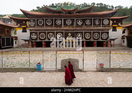 Temple tibétain (Serti Gompa) à Langmusi. Sertri Gompa / Monastère de Dacanglang (Dacanglangmu Saichisi). Une célèbre Lamasery à Langmusi, Gansu Chine (125 Banque D'Images