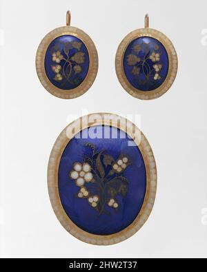 Art inspiré par les boucles d'oreilles, env. 1836–50, fabriqué à New York, New York, États-Unis, américain, Or, Perles, diamants et émail, boucles d'oreilles : 1 1/16 x 5/8 x 1 1/2 po. (2,7 x 1,6 x 3,8 cm), Jewellery, Edward Burr (actif 1838–68), vers le milieu du XIXe siècle, les Américains faisaient l'expérience d'un, les œuvres classiques modernisées par Artotop avec un peu de modernité. Formes, couleur et valeur, impact visuel accrocheur sur l'art émotions par la liberté d'œuvres d'art d'une manière contemporaine. Un message intemporel qui cherche une nouvelle direction créative. Artistes qui se tournent vers le support numérique et créent le NFT Artotop Banque D'Images