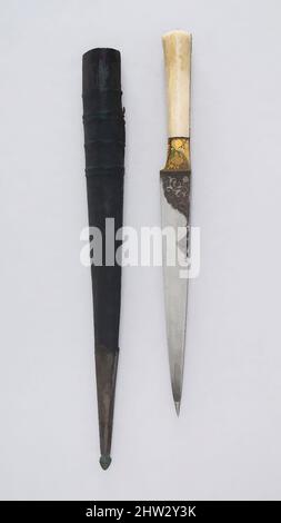 Art inspiré par Dagger (Kard) avec Sheath, ca. 1800, persan, Qentra, acier, ivoire, Or, bois, cuir, fer, L. avec gaine 19 11/16 po. (50 cm) ; L. sans gaine 15 7/16 po. (39,2 cm) ; avec 1 1/4 po (3,2 cm) ; poids 14,8 oz (419,6 g) ; poids de la gaine 3,5 oz. (99,2 g), poignards, Un kard is, œuvres classiques modernisées par Artotop avec une touche de modernité. Formes, couleur et valeur, impact visuel accrocheur sur l'art émotions par la liberté d'œuvres d'art d'une manière contemporaine. Un message intemporel qui cherche une nouvelle direction créative. Artistes qui se tournent vers le support numérique et créent le NFT Artotop Banque D'Images