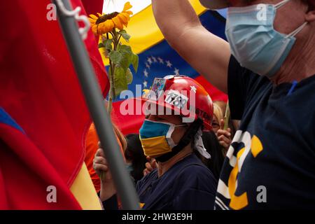 Caracas, Venezuela, 03th mars 2022. Un groupe de manifestants convoqués par l'opposition au gouvernement de Nicolás Maduro s'est concentré dans un rp Banque D'Images