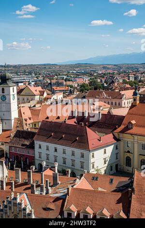 Sibiu, Roumanie - 21 septembre 2019. Vue aérienne sur la ville depuis la cathédrale luthérienne de Saint Mary à Sibiu, Roumanie Banque D'Images