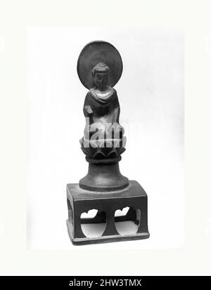 Art inspiré par la figure assise sur un pied de Lotus, 18th–19th siècle, Chine, Bronze, H. 5 1/2 po. (14 cm), Sculpture, oeuvres classiques modernisées par Artotop avec une touche de modernité. Formes, couleur et valeur, impact visuel accrocheur sur l'art émotions par la liberté d'œuvres d'art d'une manière contemporaine. Un message intemporel qui cherche une nouvelle direction créative. Artistes qui se tournent vers le support numérique et créent le NFT Artotop Banque D'Images