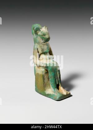 Art inspiré par Faience amulet sous la forme d'une divinité à tête de lion, dynastique tardif–hellénistique, 664–30 av. J.-C., égyptien, argile, Émaillée, H. : 1 3/4 po (4,4 cm), Or et argent, Amulets représentant les animaux ont été attribués à une divinité: Un faucon pour Ra, le Dieu Soleil, un lion pour Sakhmi, la guerre, oeuvres classiques modernisées par Artotop avec une touche de modernité. Formes, couleur et valeur, impact visuel accrocheur sur l'art émotions par la liberté d'œuvres d'art d'une manière contemporaine. Un message intemporel qui cherche une nouvelle direction créative. Artistes qui se tournent vers le support numérique et créent le NFT Artotop Banque D'Images