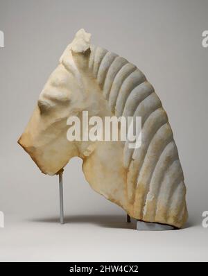 Art inspiré par Marble tête d'un cheval, archaïque, 2nd moitié du 6th siècle avant J.-C., grec, Attique, marbre, H. 13 3/8 po. (34 cm), Sculpture de pierre, chevaux étaient étroitement associés à la classe riche et propriétaire de terre qui pouvait se permettre des élever et des maintenir. Statues de chevaux et de cavaliers, œuvres classiques modernisées par Artotop avec une touche de modernité. Formes, couleur et valeur, impact visuel accrocheur sur l'art émotions par la liberté d'œuvres d'art d'une manière contemporaine. Un message intemporel qui cherche une nouvelle direction créative. Artistes qui se tournent vers le support numérique et créent le NFT Artotop Banque D'Images