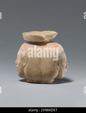 Art inspiré par Faience aryballos (vase à parfum) sous la forme de deux têtes, archaïque, 4th quart du 6th siècle av. J.-C., grec oriental, Faience, H. 2 1/8 po. (5,4 cm), divers-Faithence, ce vase de parfum formé de deux têtes avec des cheveux de style wiglike égyptianisant a probablement été fait à, les œuvres classiques modernisées par Artotop avec un peu de modernité. Formes, couleur et valeur, impact visuel accrocheur sur l'art émotions par la liberté d'œuvres d'art d'une manière contemporaine. Un message intemporel qui cherche une nouvelle direction créative. Artistes qui se tournent vers le support numérique et créent le NFT Artotop Banque D'Images