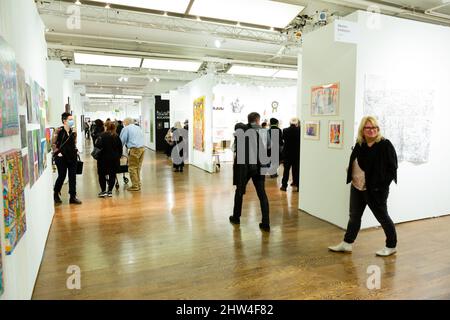 New York, NY, États-Unis. 3rd mars 2022. La foire artistique outsider, du 3-6 au 28 mars, présente des œuvres d'artistes autodidacte, des artistes folkloriques anonymes aux artistes représentés dans les collections de musées. Credit: Ed Lefkowicz/Alay Live News Banque D'Images