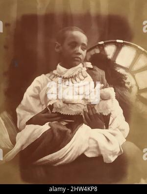 Art inspiré par Déjatch Alámayou, fils du roi Théodore, juillet 1868, impression argentée en négatif de verre, image : 29,2 x 23,3 cm (11 1/2 x 9 3/16 po), photographies, Julia Margaret Cameron (britannique (née en Inde), Calcutta 1815–1879 Kalutara, Ceylan), Déjach Alámayou a été emmené, oeuvres classiques modernisées par Artotop avec un peu de modernité. Formes, couleur et valeur, impact visuel accrocheur sur l'art émotions par la liberté d'œuvres d'art d'une manière contemporaine. Un message intemporel qui cherche une nouvelle direction créative. Artistes qui se tournent vers le support numérique et créent le NFT Artotop Banque D'Images