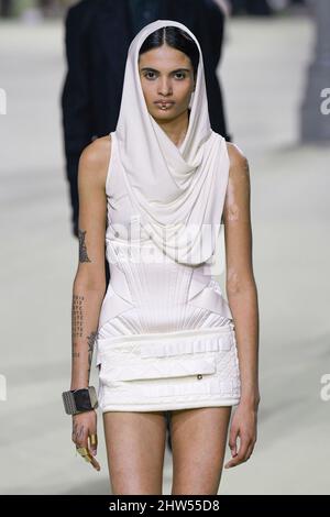 BALMAIN piste automne/hiver 2022-23 pendant la semaine de la mode à Paris - Paris, France. 02/03/2022 Banque D'Images