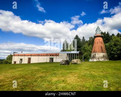 Phare et centre d'art autour du lac de Vassivière, Limousin, France Banque D'Images