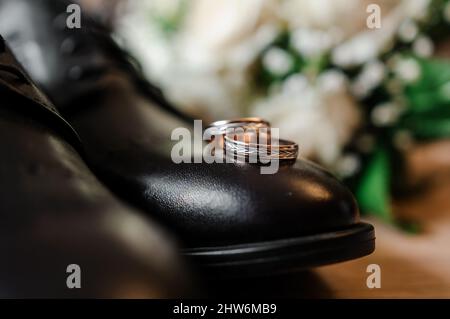 Accessoires D'homme D'affaires Style Du ` S D'homme Accessoires Du ` S D' hommes : Papillon Du ` S D'hommes, Chaussures Du ` S D'h Photo stock -  Image du durée, extravagance: 113044308