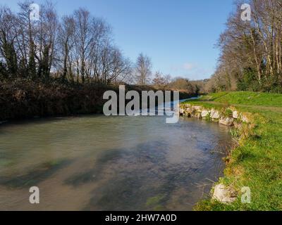 Rivière St Austell, Pentewan Valley Trail, Cornwall, Royaume-Uni Banque D'Images