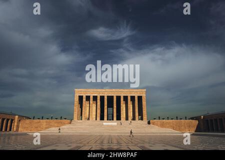 Ankara, Turquie - 09 novembre 2021 : vue de face d'Anitkabir. Photo éditoriale à Ankara. Banque D'Images