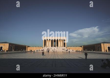 Ankara, Turquie - 09 novembre 2021 : vue de face d'Anitkabir. Photo éditoriale à Ankara. Banque D'Images