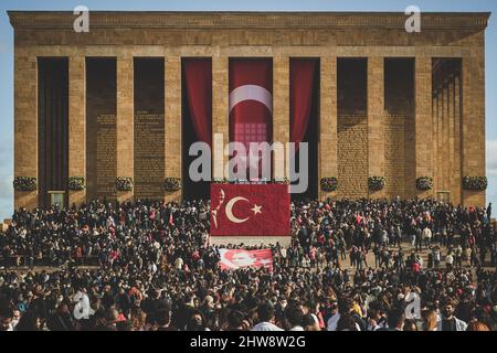 Ankara, Turquie - 10 novembre 2021 : gros plan d'Anitkabir et cérémonie du jour du souvenir d'Ataturk le 10 novembre. Photo éditoriale à Ankara. Banque D'Images