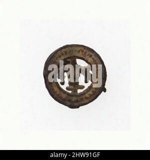 Art inspiré par l'insigne de Pilgrim sous la forme d'une broche en anneau, 14th et 15th siècles, français, plomb, total: 3/8in. (0,9cm), Metalwork-Lead, oeuvres classiques modernisées par Artotop avec un peu de modernité. Formes, couleur et valeur, impact visuel accrocheur sur l'art émotions par la liberté d'œuvres d'art d'une manière contemporaine. Un message intemporel qui cherche une nouvelle direction créative. Artistes qui se tournent vers le support numérique et créent le NFT Artotop Banque D'Images