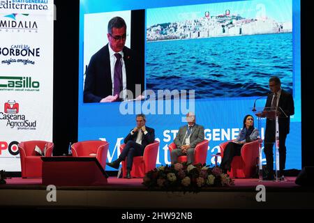 Naples, Campanie, ITALIE. 5th févr. 2021. 04/02/22 Naples, au Palazzo Reale ce matin, les Etats généraux de la Méditerranée ont eu lieu, avec la présence du Ministre de la cohésion Sud et territoriale (Credit image: © Fabio Sasso/ZUMA Press Wire) Banque D'Images