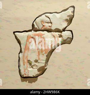 Art inspiré par la figure masculine de l'offre de scène, Middle Kingdom, Dynasty 11, ca. 2051–2000 av. J.-C., d'Égypte, haute-Égypte, Thèbes, Deir el-Bahri, Tombeau de Khety (TT 311,), 1922–23/1926–27, calcaire, peinture, H. 19 x W. 19 cm (7 1/2 x 7 1/2 po.), deux fragments d'une figure masculine, faisant partie des œuvres classiques modernisées par Artotop avec un peu de modernité. Formes, couleur et valeur, impact visuel accrocheur sur l'art émotions par la liberté d'œuvres d'art d'une manière contemporaine. Un message intemporel qui cherche une nouvelle direction créative. Artistes qui se tournent vers le support numérique et créent le NFT Artotop Banque D'Images