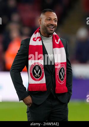 Sheffield, Royaume-Uni, 4th mars 2022. Né à Sheffield, le Boxer Kell Brook reconnaît les fans avant le match du championnat Sky Bet à Bramall Lane, Sheffield. Crédit photo à lire: Darren Staples / Sportimage crédit: Sportimage / Alay Live News Banque D'Images