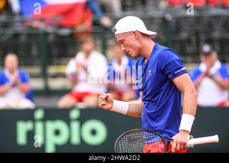 Coupe Davis (Buenos Aires): Jiri Lehecka (République tchèque) contre l'Argentine. Qualificatifs 2022 Banque D'Images