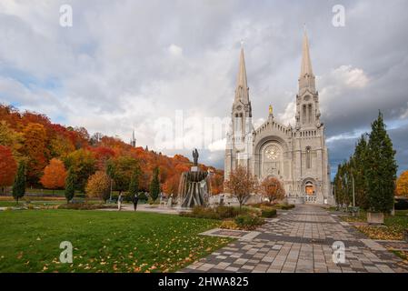 La basilique de Sainte-Anne-de-Beaupré (Québec, Canada) Banque D'Images