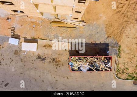 Paquets de bois aux matériaux naturels du bois un appartement neuf en bois une maison Banque D'Images