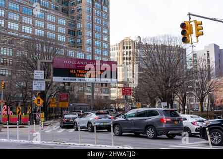 Entrée du Holland tunnel à Lower Manhattan - New York, États-Unis, février 2022 Banque D'Images