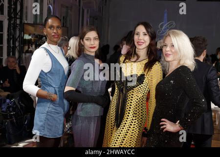 Paris, France. 03rd mars 2022. Invités et Adelaïde Leferme assister au spectacle de mode "Fly to the Moon" Grace Moon dans le cadre de la semaine de mode de Paris. Banque D'Images