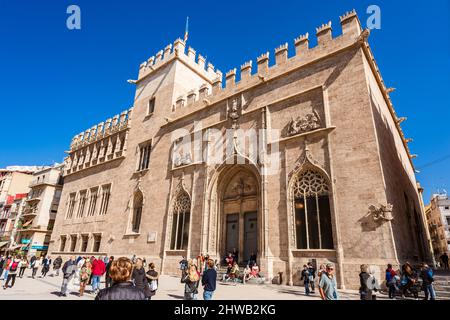 Valence, Espagne. 1 mars 2022. Vue extérieure du bâtiment Lonja de la Seda Banque D'Images