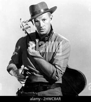 STERLING HAYDEN dans JOHNNY GUITAR (1954), réalisé par NICHOLAS RAY. Credit: RÉPUBLIQUE PHOTOS / Album Banque D'Images