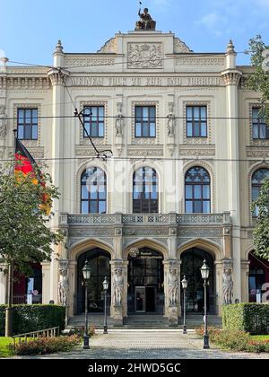 Munich, Allemagne - 20 juillet 2021 : le Musée des cinq continents (en allemand : le Musée Fünf Kontinente) à Munich, en Allemagne, est un musée d'art non-européen Banque D'Images