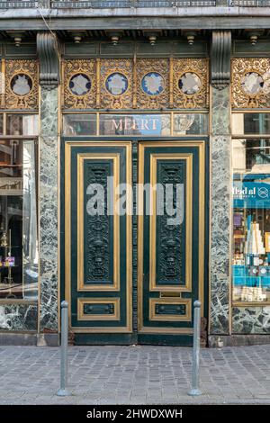 Lille, France, 28 février 2022. Maison Meert est une société de pâtisserie fondée à Lille en 1761. Il est réputé pour ses gaufres remplies de vanille de M Banque D'Images