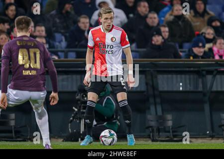ROTTERDAM, PAYS-BAS - MARS 5: Marcus Holmgren Pedersen de Feyenoord Rotterdam pendant le match néerlandais Eredivisie entre Feyenoord et FC Groningen à de Kuip le 5 mars 2022 à Rotterdam, pays-Bas (photo de Peter Lous/Orange Pictures) Banque D'Images