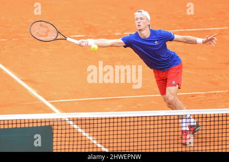 Coupe Davis (Buenos Aires): Jiri Lehecka (République tchèque) contre l'Argentine. Qualificatifs 2022 Banque D'Images