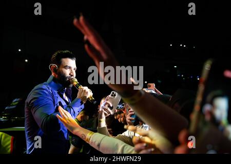 Porto, Portugal. 05th mars 2022. Le chanteur brésilien Gustavo Lima, plus connu pour son style musical de Sertanejo, se produit au SuperBock Arena, à Porto. (Photo de Rita Franca/SOPA Images/Sipa USA) crédit: SIPA USA/Alay Live News Banque D'Images