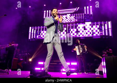 Porto, Portugal. 05th mars 2022. Le chanteur brésilien Gustavo Lima, plus connu pour son style musical de Sertanejo, se produit au SuperBock Arena, à Porto. Crédit : SOPA Images Limited/Alamy Live News Banque D'Images