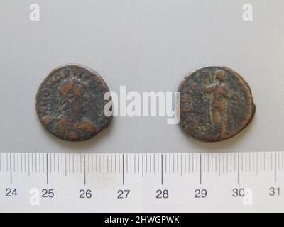 1 Nummus de Honorius, Flavius, empereur de Rome de l'inconnu . Souverain: Honorius, Flavius, empereur de Rome, A.D. 384–423, dirigé de 393–423 artiste: Inconnu Banque D'Images