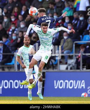 Bochum, Allemagne. 05th mars 2022. Firo : 05.03.2022, Fuvuball, 1.Bundesliga, saison 2021/2022, VfL Bochum - SpVgg Greuther Fvºrth 2: 1 Danny BLUM, Bochum behind versus MEYERHvñFER/dpa/Alay Live News Banque D'Images