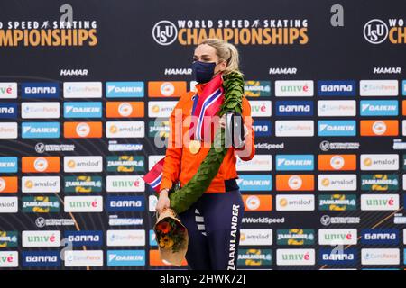 HAMAR, NORVÈGE - 6 MARS : Irene Schouten, des pays-Bas, lors des Championnats du monde de patinage de vitesse de l'UIP tous les jours au Vikingskipet le 6 mars 2022 à Hamar, Norvège (photo de Douwe Bijlsma/Orange Pictures) Banque D'Images