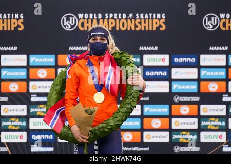 HAMAR, NORVÈGE - 6 MARS : Irene Schouten, des pays-Bas, lors des Championnats du monde de patinage de vitesse de l'UIP tous les jours au Vikingskipet le 6 mars 2022 à Hamar, Norvège (photo de Douwe Bijlsma/Orange Pictures) Banque D'Images