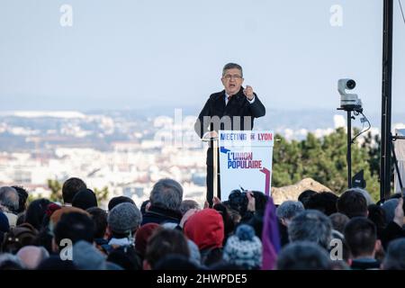 Lyon (France), le 6 mars 2022. Rencontre de Jean-Luc Mélenchon, candidat du parti France Insoumise à l'élection présidentielle de 2022. Banque D'Images