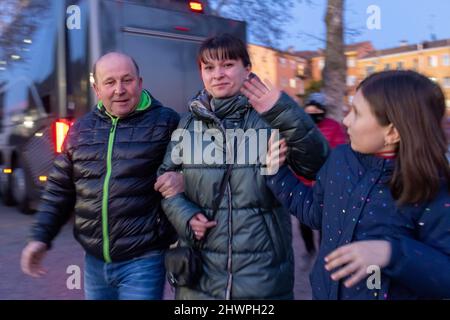 Ferrara, le 5 mars 2022. Ukraine les réfugiés qui fuient la Russie la guerre d'Ukraine arrive à Ferrara, en Italie. Credit: Filippo Rubin / Alamy Live News Banque D'Images