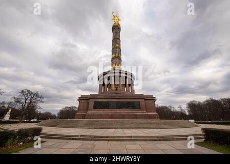 La colonne Siegessaule à Berlin, en Allemagne. Banque D'Images