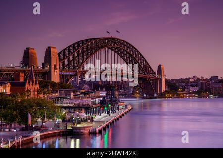 Port de Sydney au lever du soleil Banque D'Images