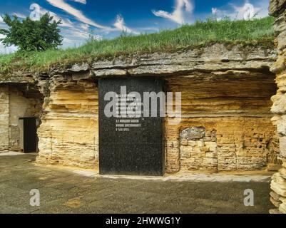 L'entrée des catacombes d'Odessa dans le 'Musée de la gloire partisane' refuge pour les partisans soviétiques de la Seconde Guerre mondiale, dans le village de Nerubayske près d'Odessa Banque D'Images