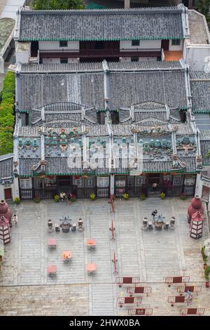 Vue aérienne du temple Yueh Hai Ching, l'un des plus anciens temples chinois Teochew de Singapour. Site populaire pour le tourisme. Banque D'Images