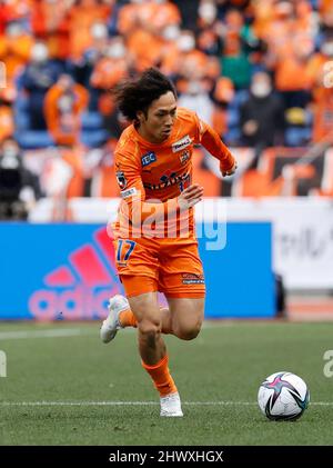 Nissan Stadium, Kanagawa, Japon. 6th mars 2022. Yuta Kamiya (S-Pulse), 6 MARS 2022 - football : 2022 J1 match de ligue entre Yokohama F. Marinos 2-0 Shimizu S-Pulse au Nissan Stadium, Kanagawa, Japon. Credit: AFLO/Alay Live News Banque D'Images